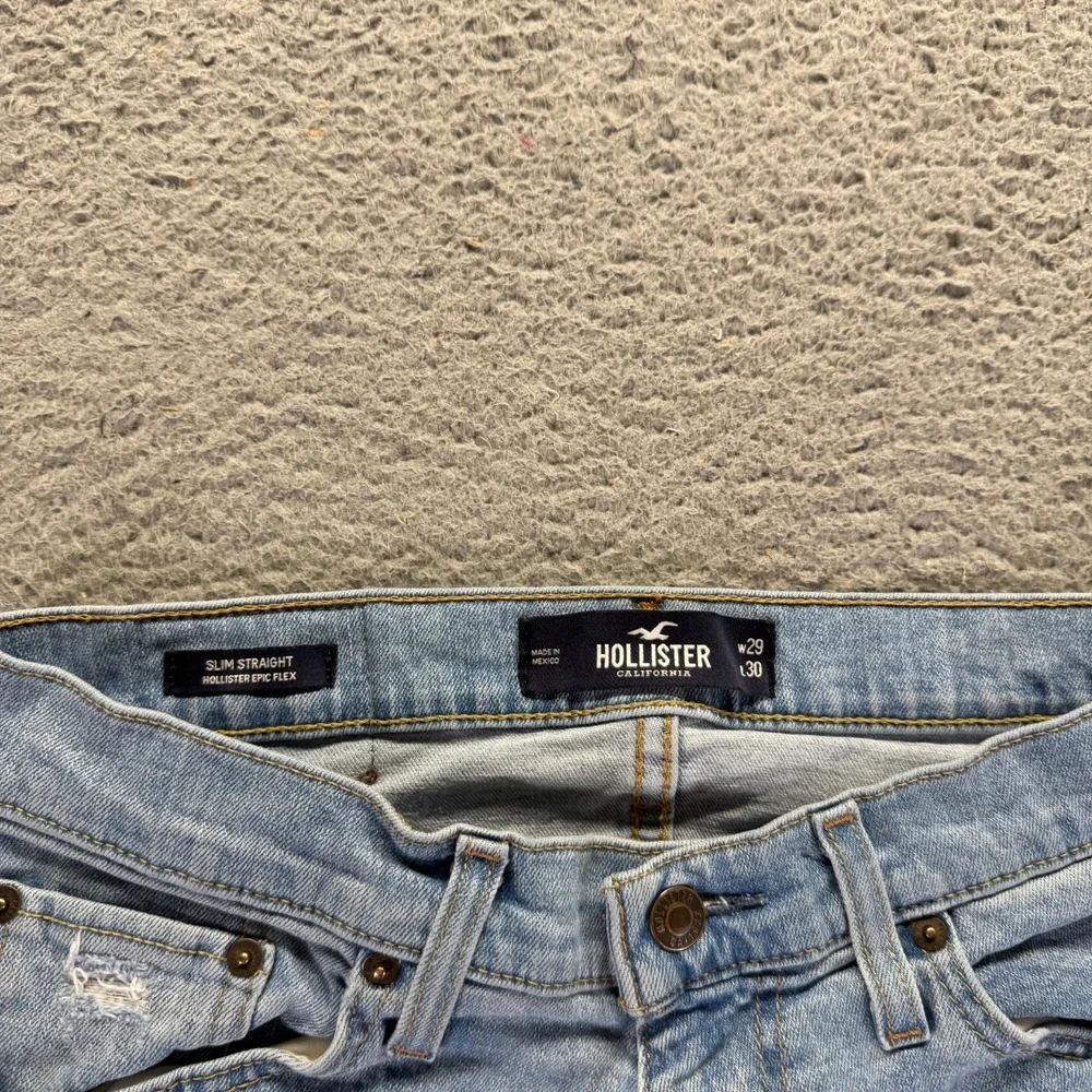 Hollister Epic Flex Jeans Mens 29x30 Blue Cotton Denim Straight Slim Distressed